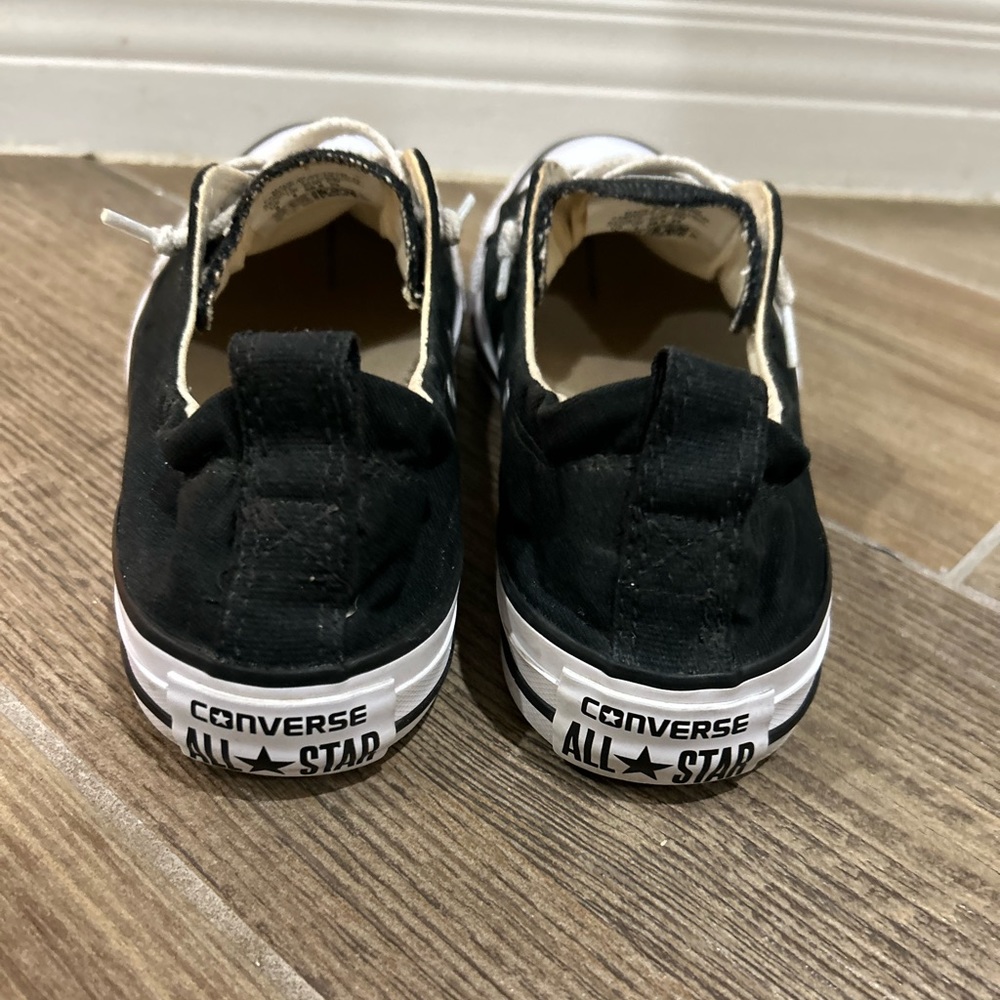 Converse All Star - Women Size 6